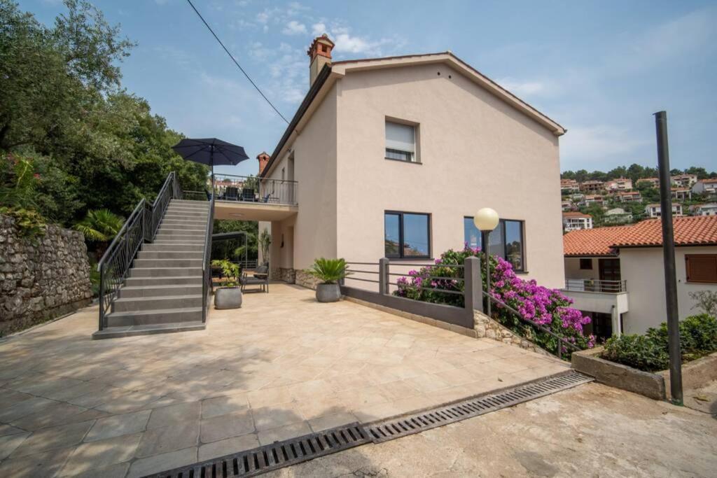 Apartman Noemi Rabac Buitenkant foto
