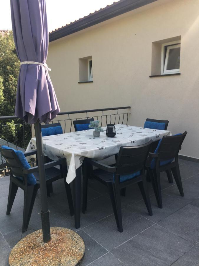 Apartman Noemi Rabac Buitenkant foto